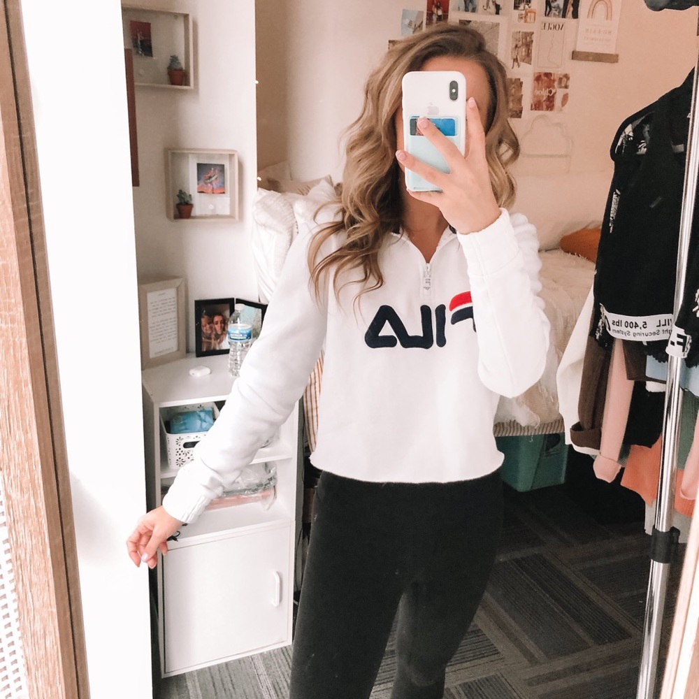 Fila Cropped Pullover!! - Picture 5 of 9